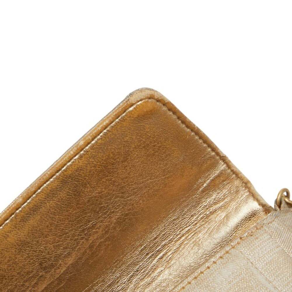 CHANEL Cream Leather Logo Shoulder Bag - Picture 7 of 14